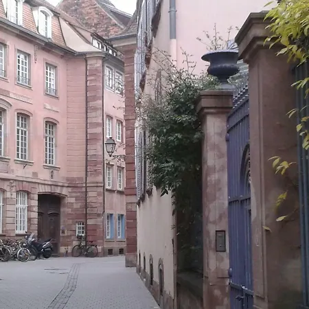 Cathédrale Waldner De Freundstein Label Clévacances Strasburgo